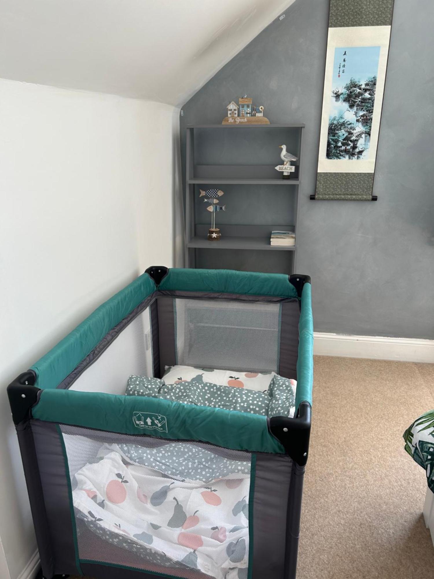 Seaside Rentals Bournemouth - 2Br, Upto 6Ppl, Beach 3 Min Walk, Dogs Ok, Wifi, Park 2 Cars Exterior photo